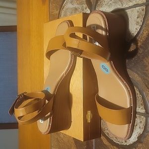 Steve Madden wedge sandles